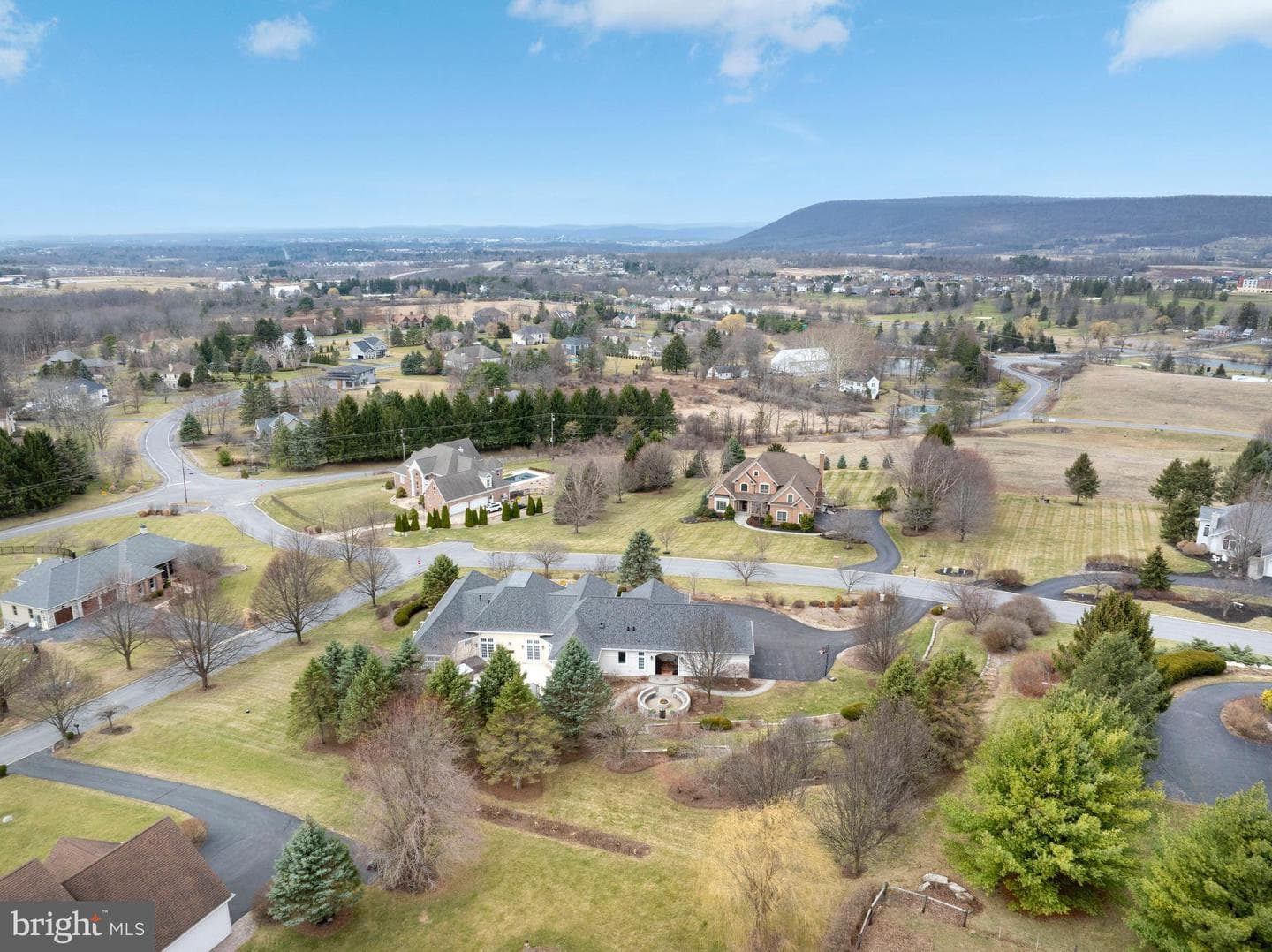 220 Mt Pleasant Drive photo 81
