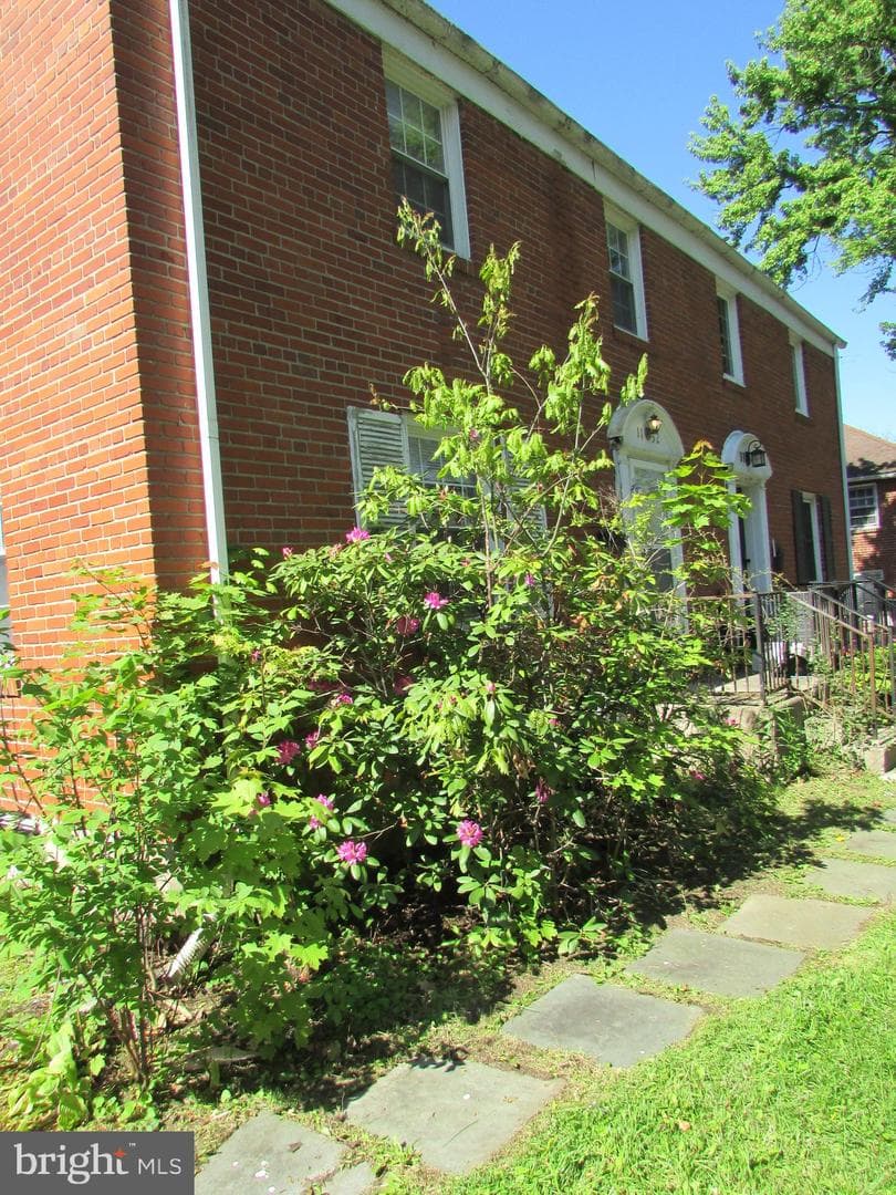 1152 S Atherton Street photo 39