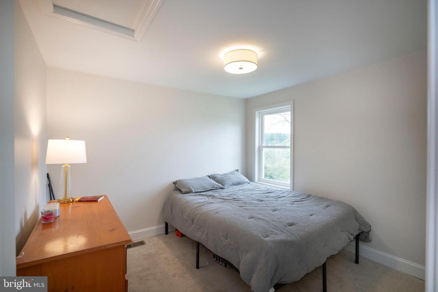 631 Fairview Street photo 35