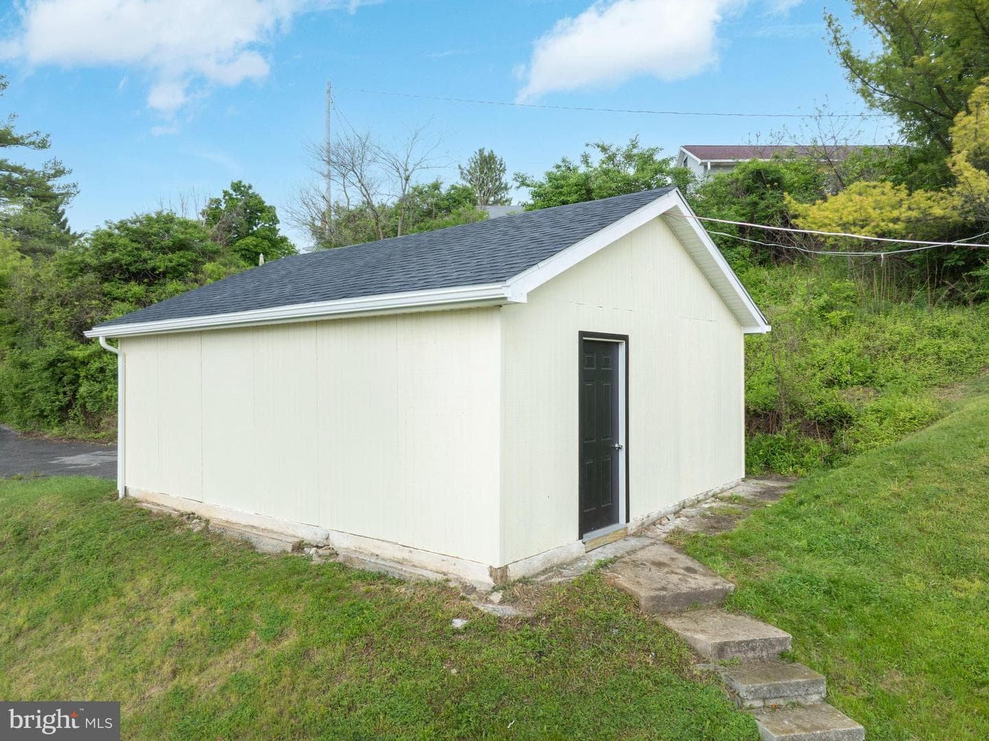 631 Fairview Street photo 49