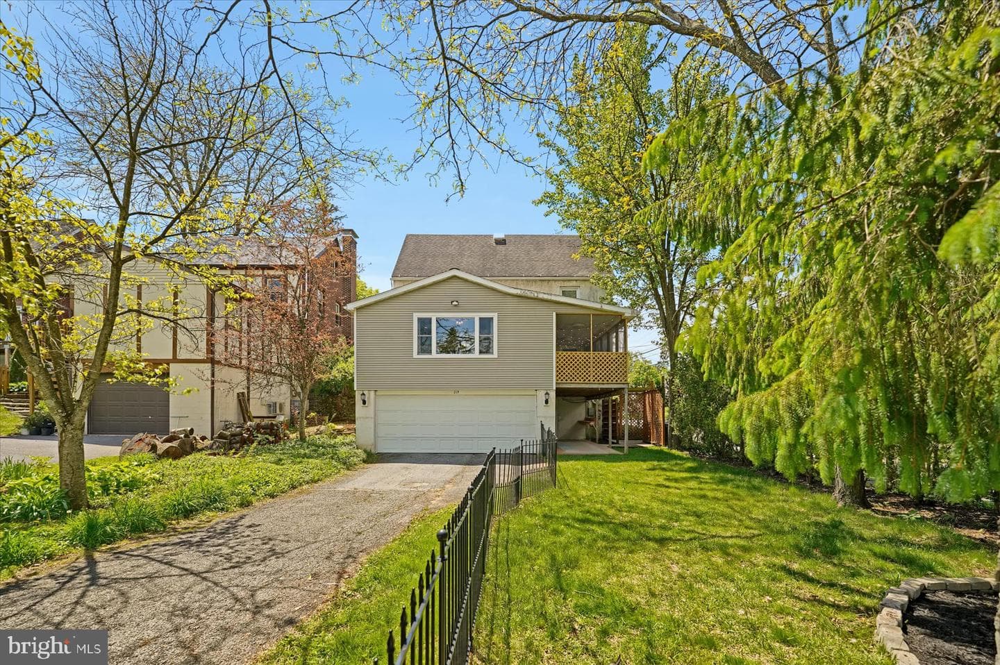 219 S Patterson Street photo 35