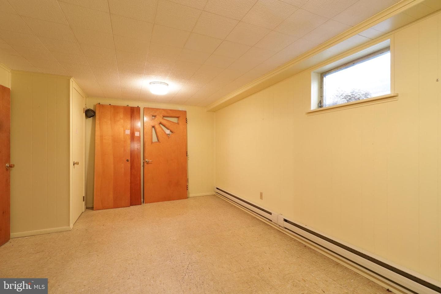 439 Shope Street photo 22