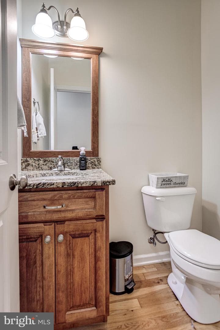 152 Aster Avenue photo 16