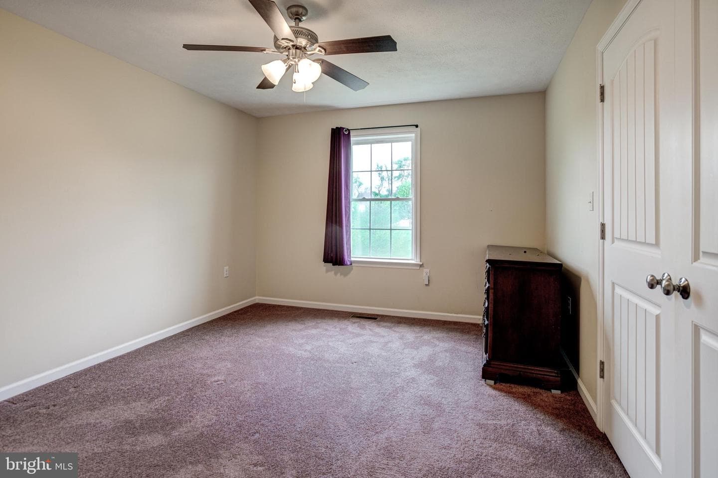 152 Aster Avenue photo 23
