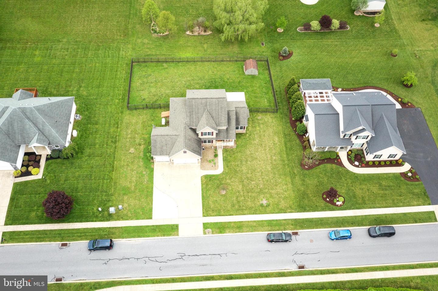 152 Aster Avenue photo 47