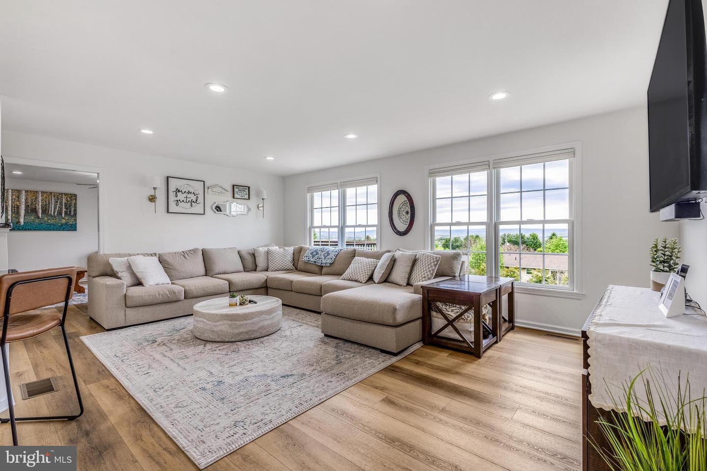 158 Jay Lane photo 11