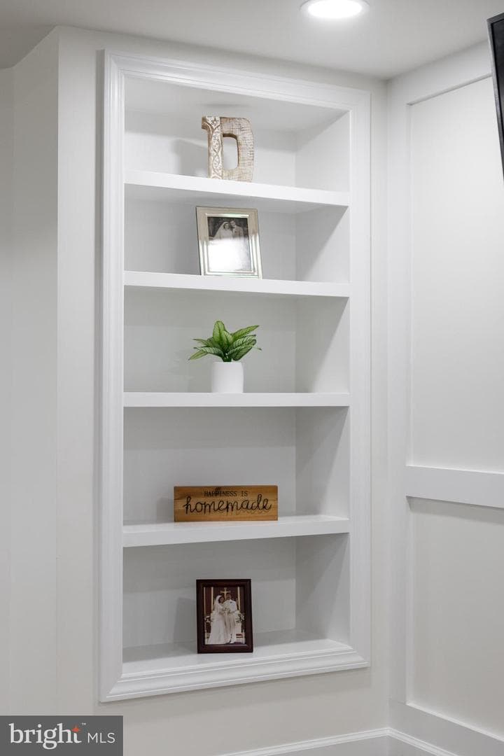 158 Jay Lane photo 42