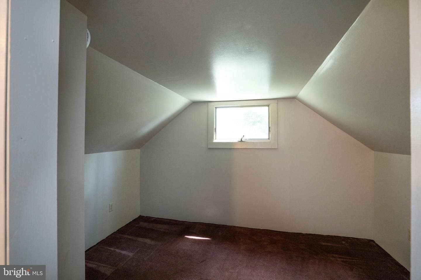422 E Manchester Lane photo 26
