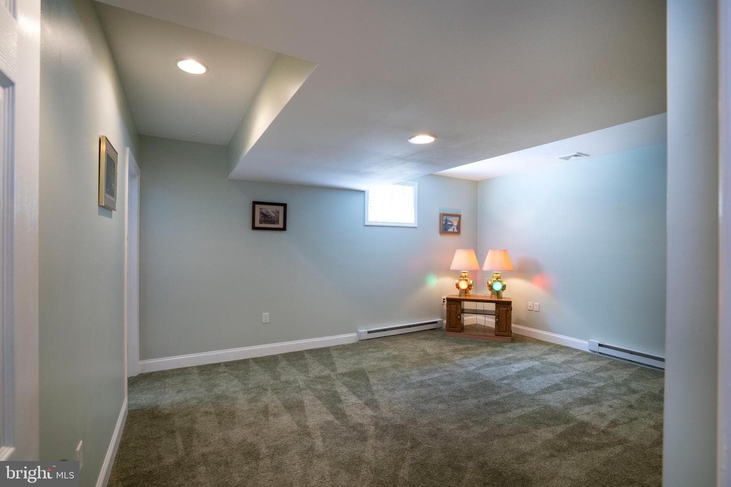 160 Aster Avenue photo 41