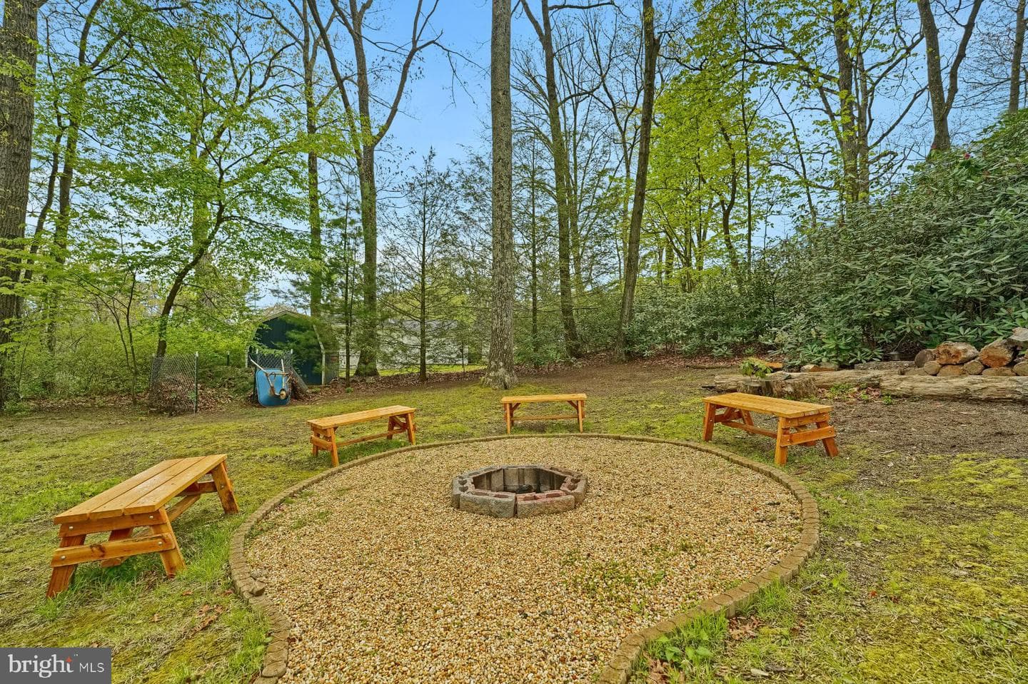 2107 N Oak Lane photo 30