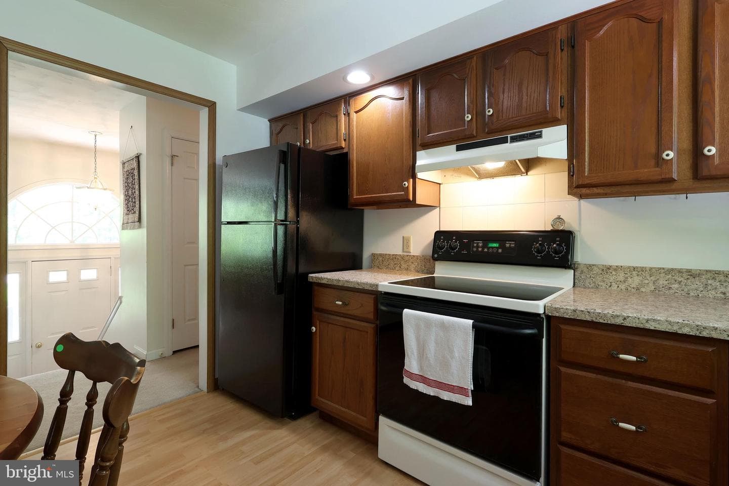 34 Brown Circle photo 25