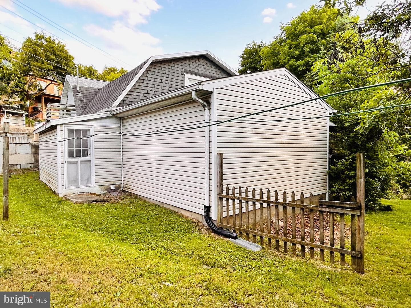 317 Stoney Batter photo 3