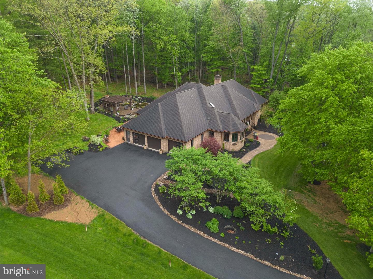 251 Montauk Circle photo 3