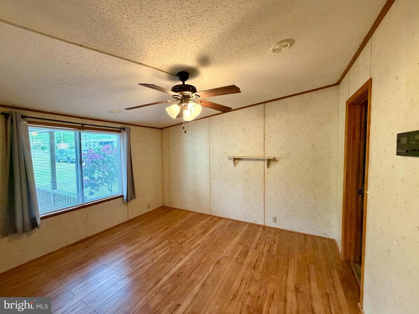 123 Knowles Drive photo 11