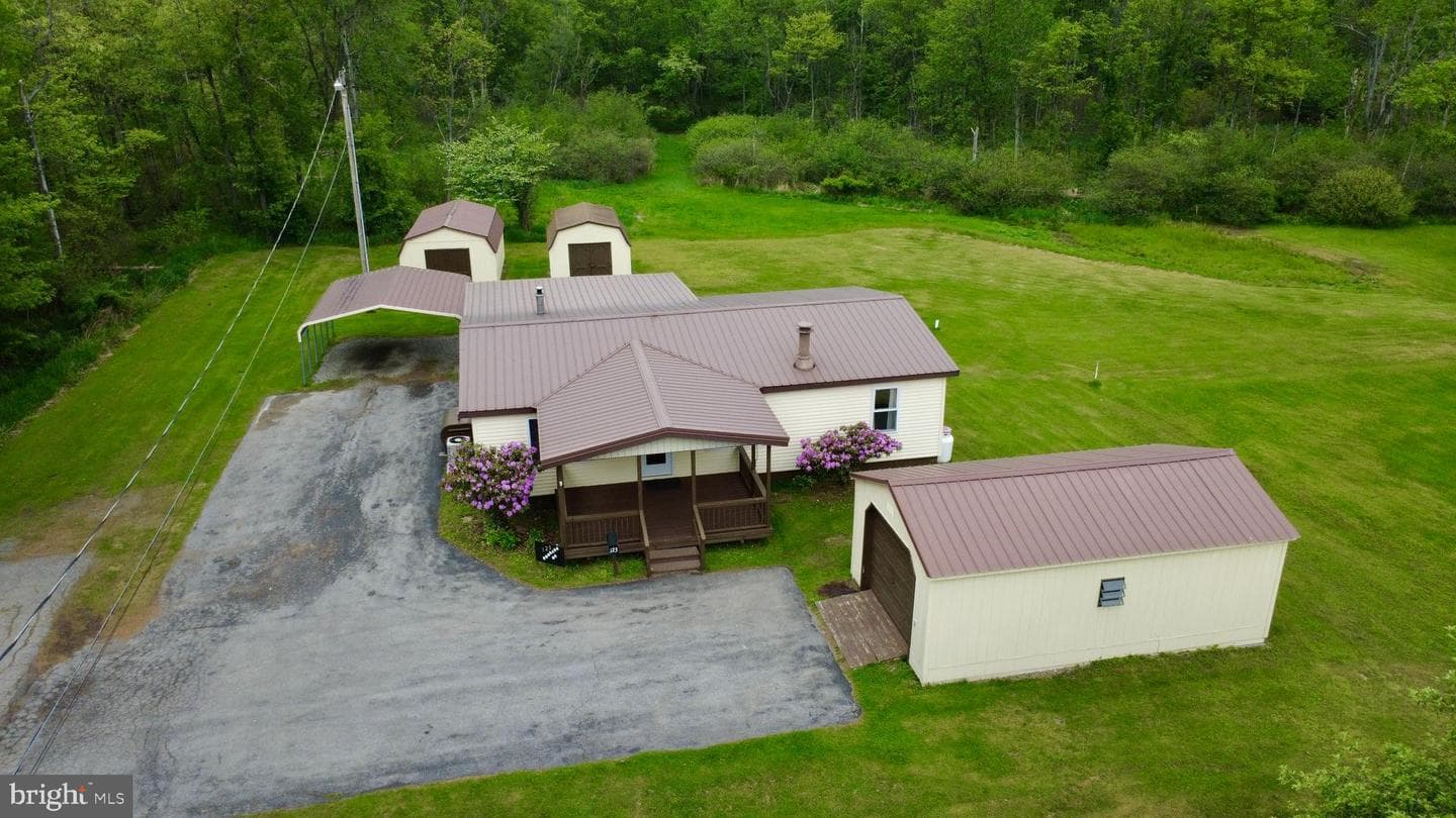 123 Knowles Drive photo 5