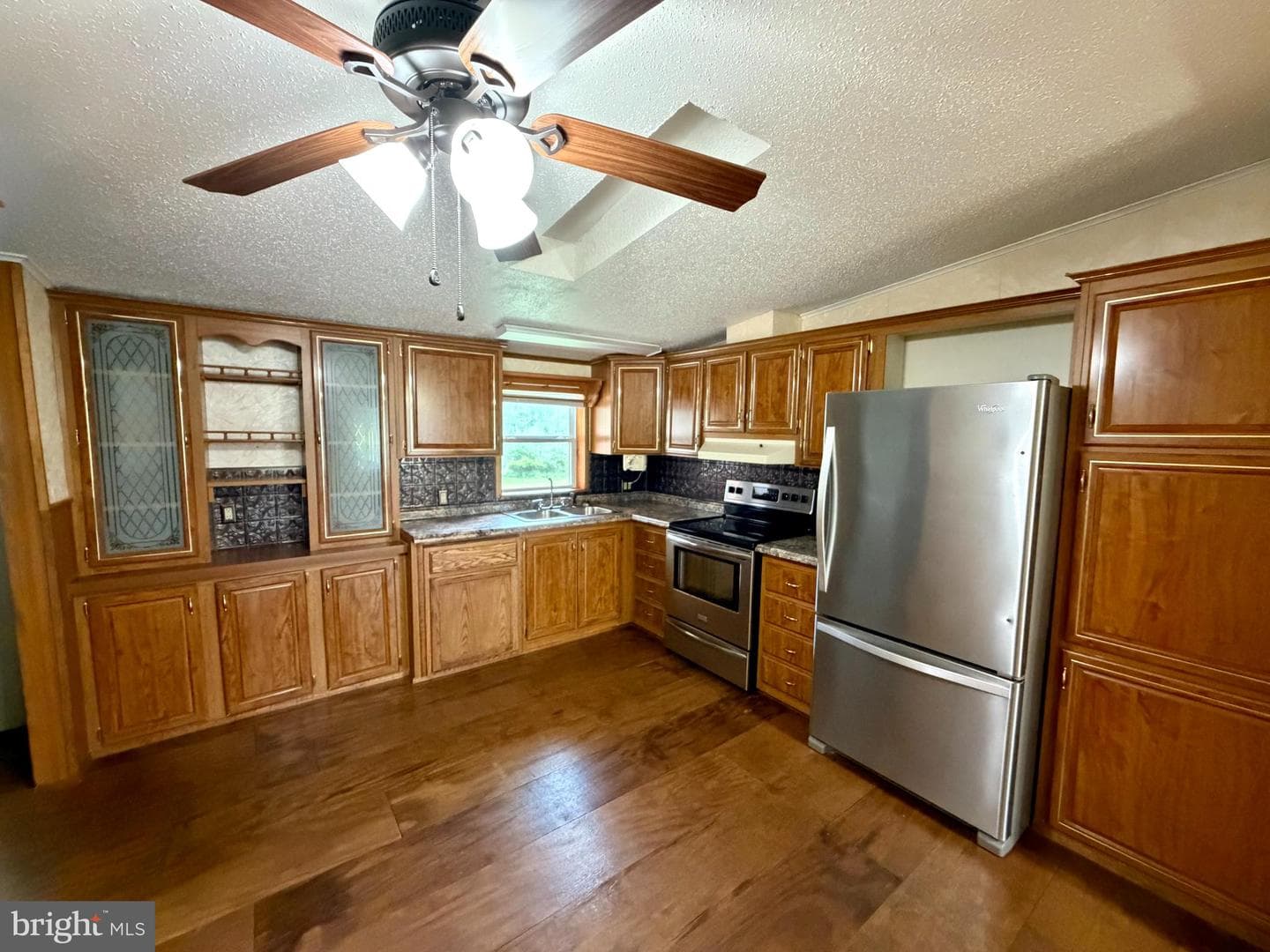 123 Knowles Drive photo 8