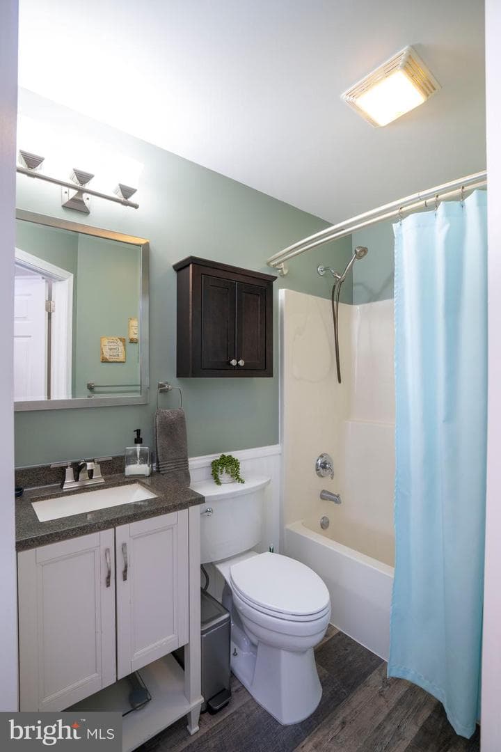 2309 Falconpointe Drive photo 36