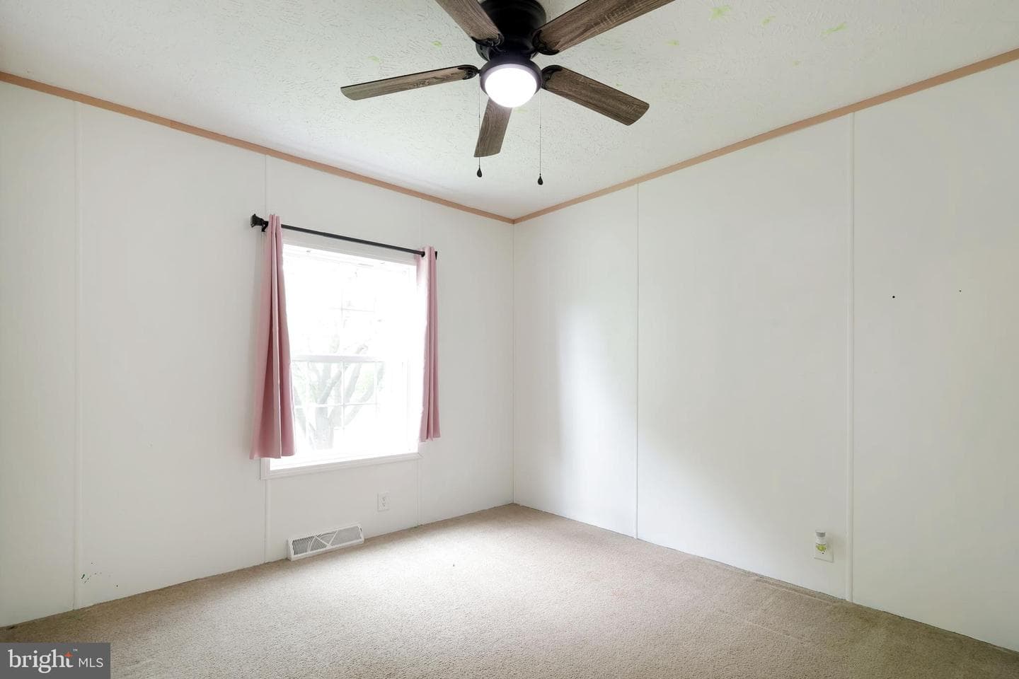 128 Greens Valley Road photo 23