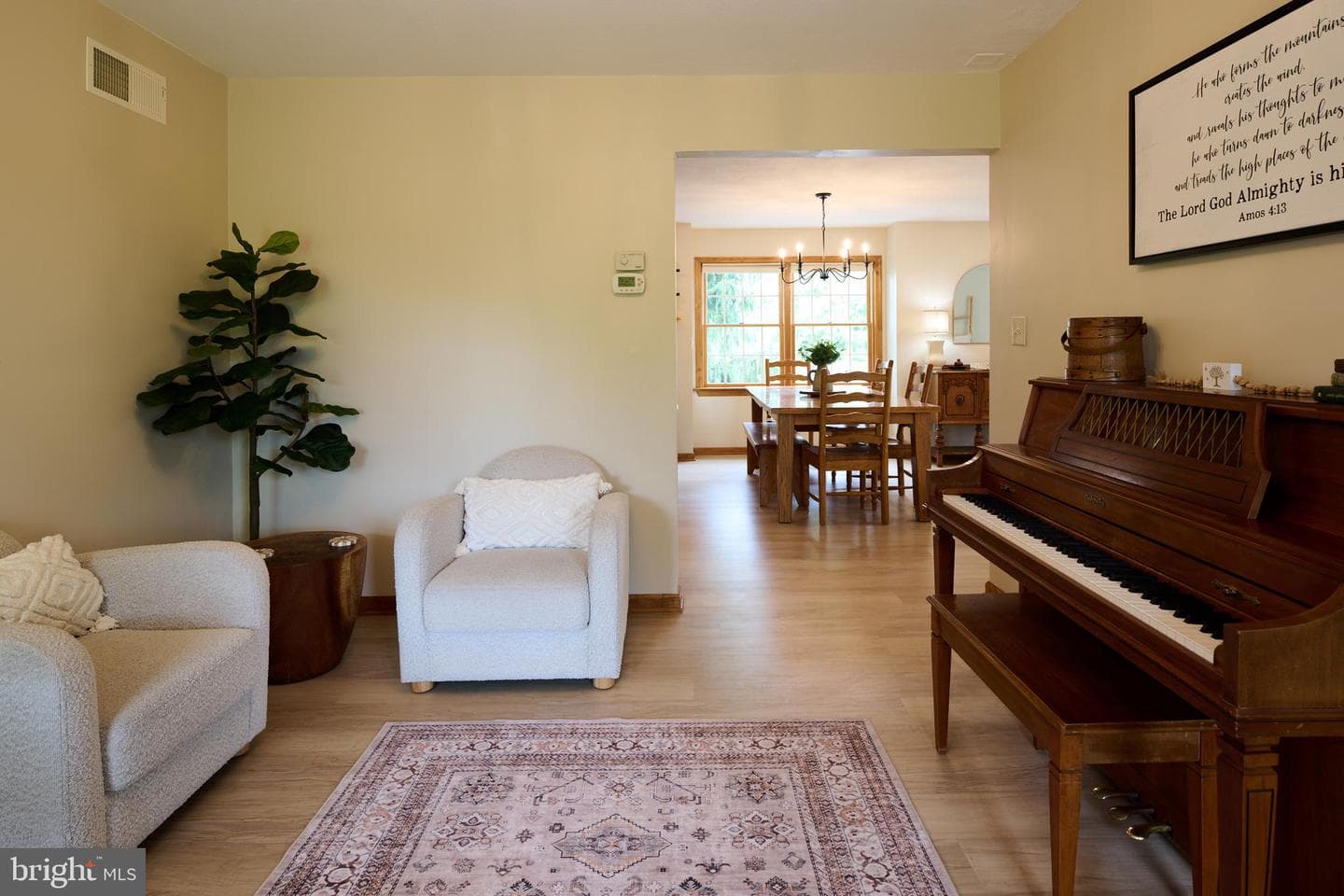 90 Darrich Court photo 11