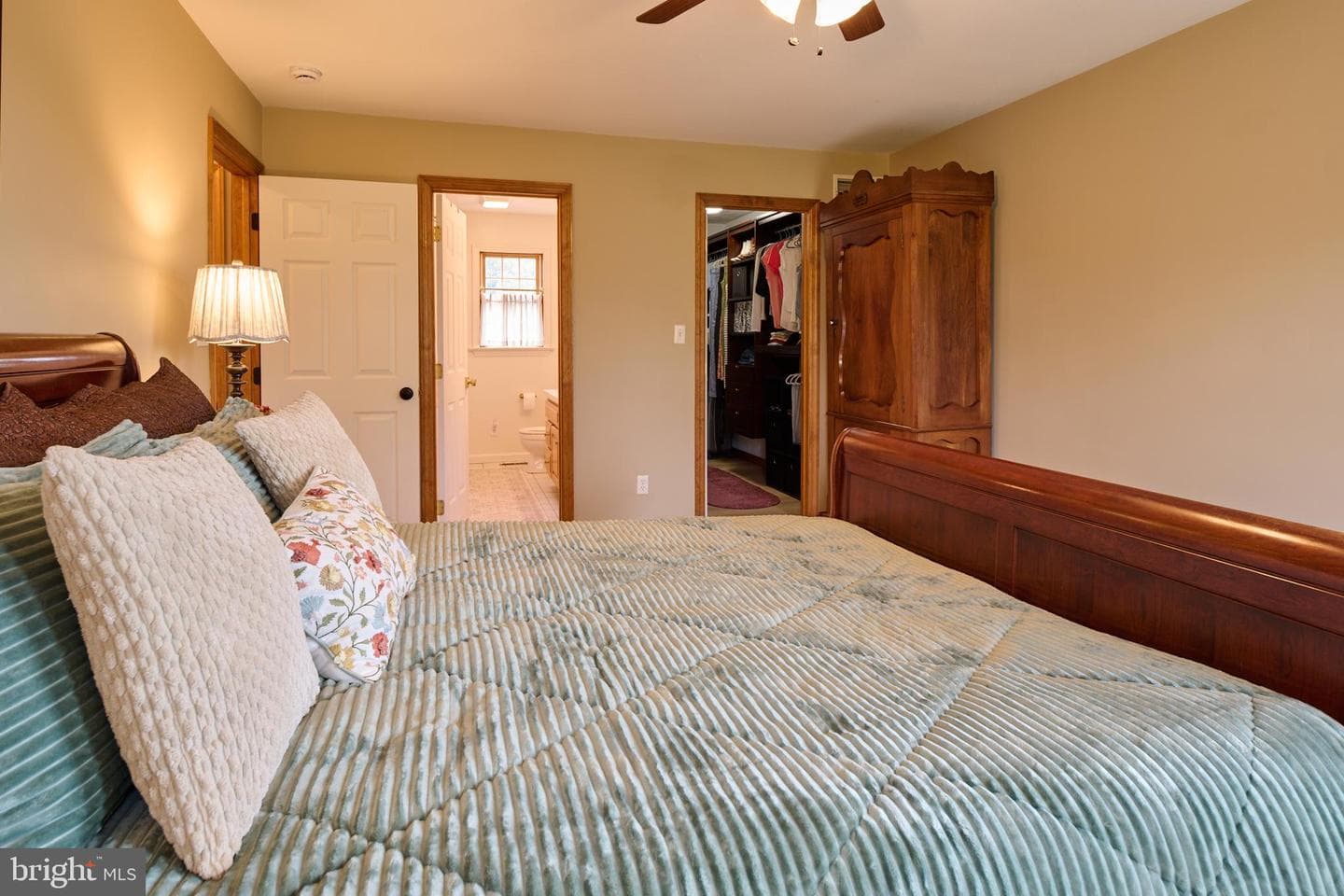 90 Darrich Court photo 29