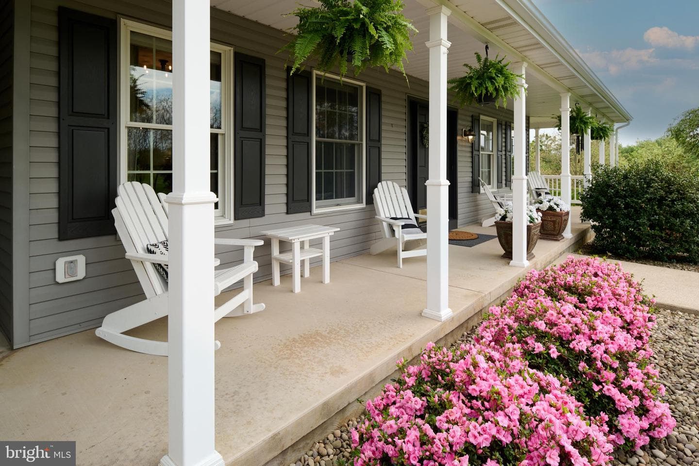 90 Darrich Court photo 3
