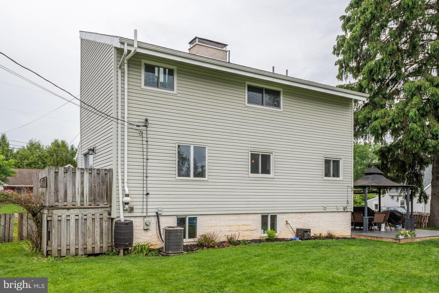 247 Mcbath Street photo 6