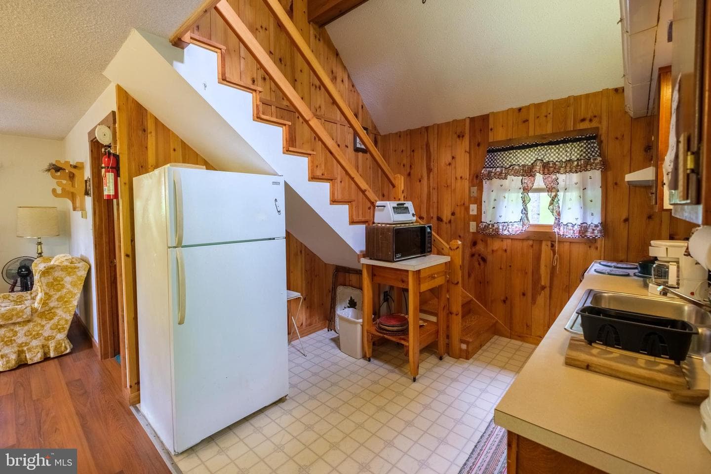 853 Fairview Road photo 81