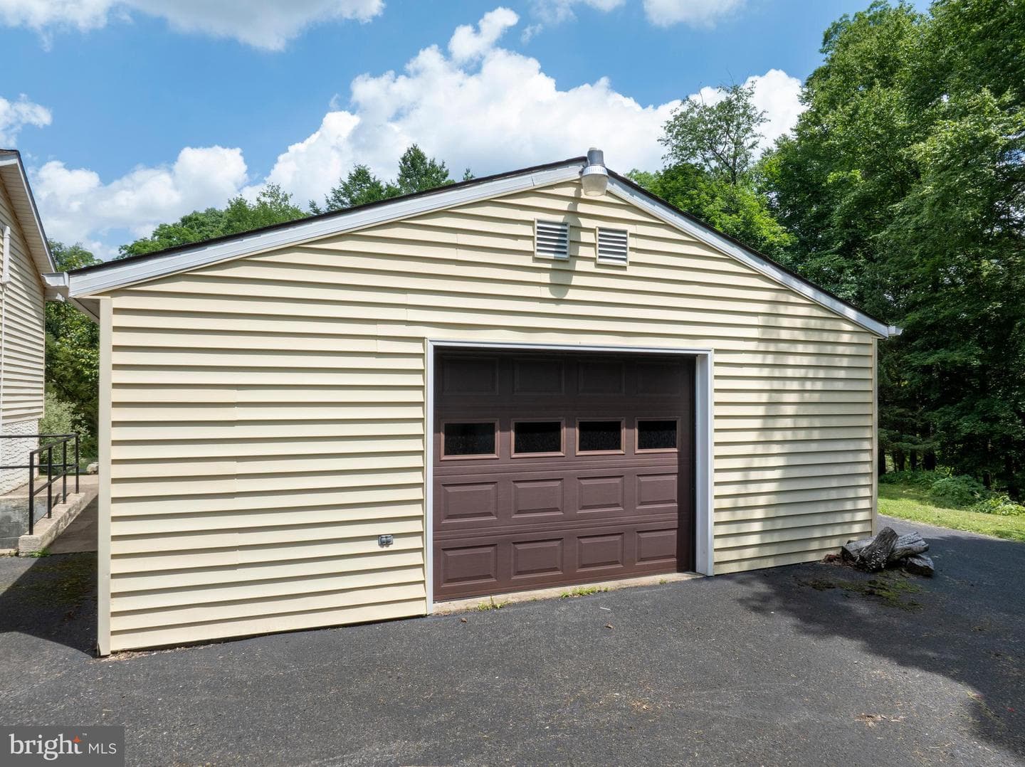 1425 Steele Hollow Road photo 17