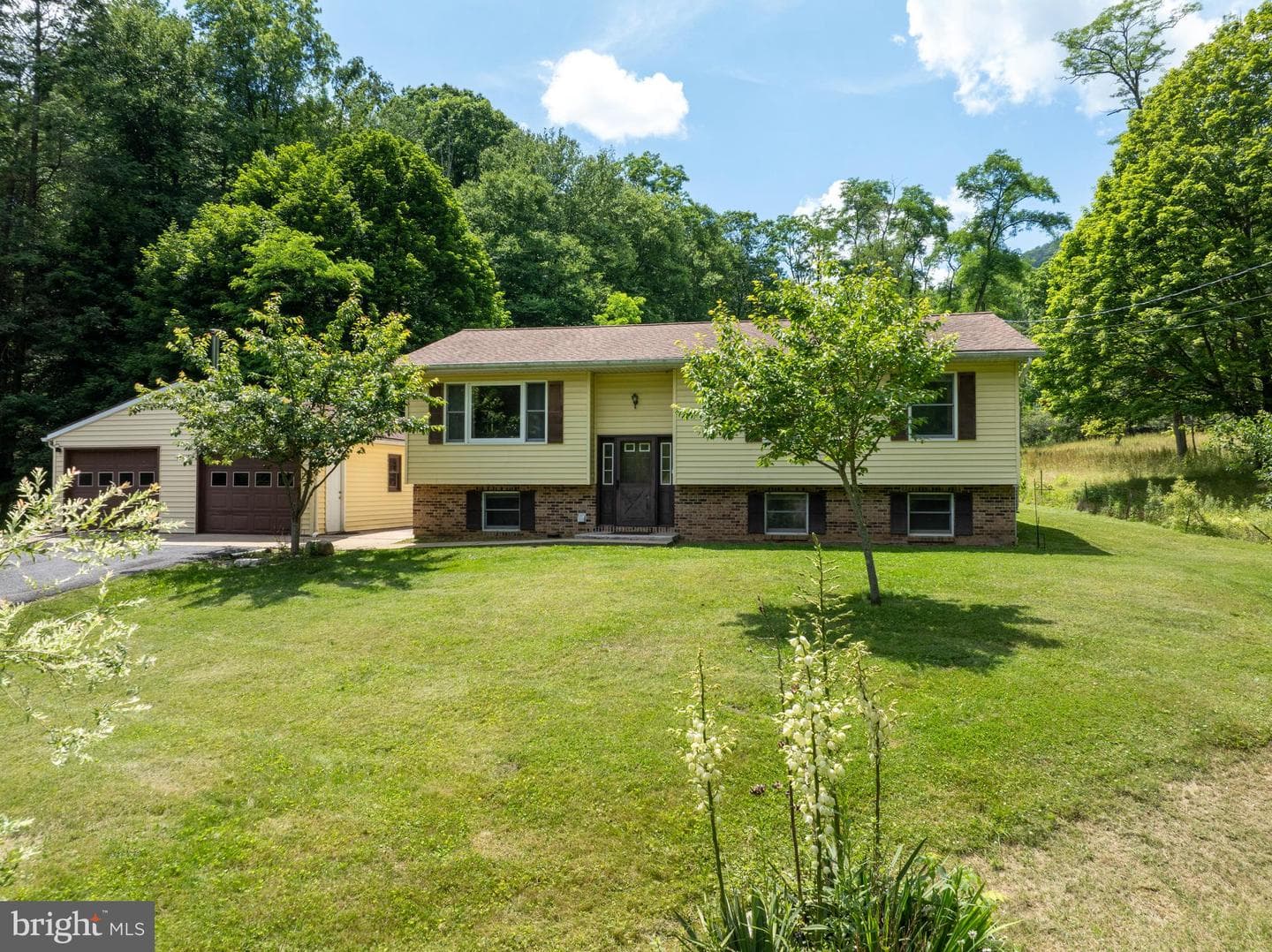 1425 Steele Hollow Road photo 9