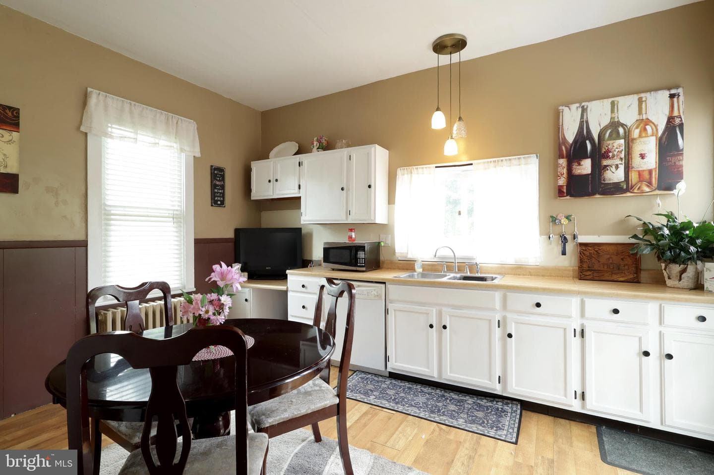509 Willowbank Street photo 14