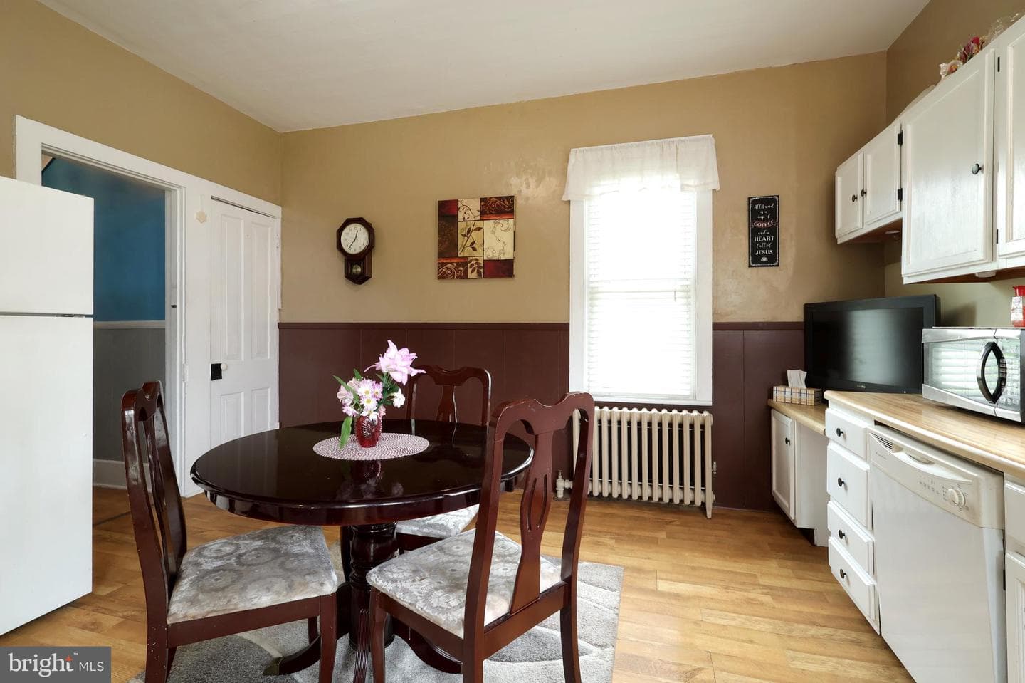 509 Willowbank Street photo 17