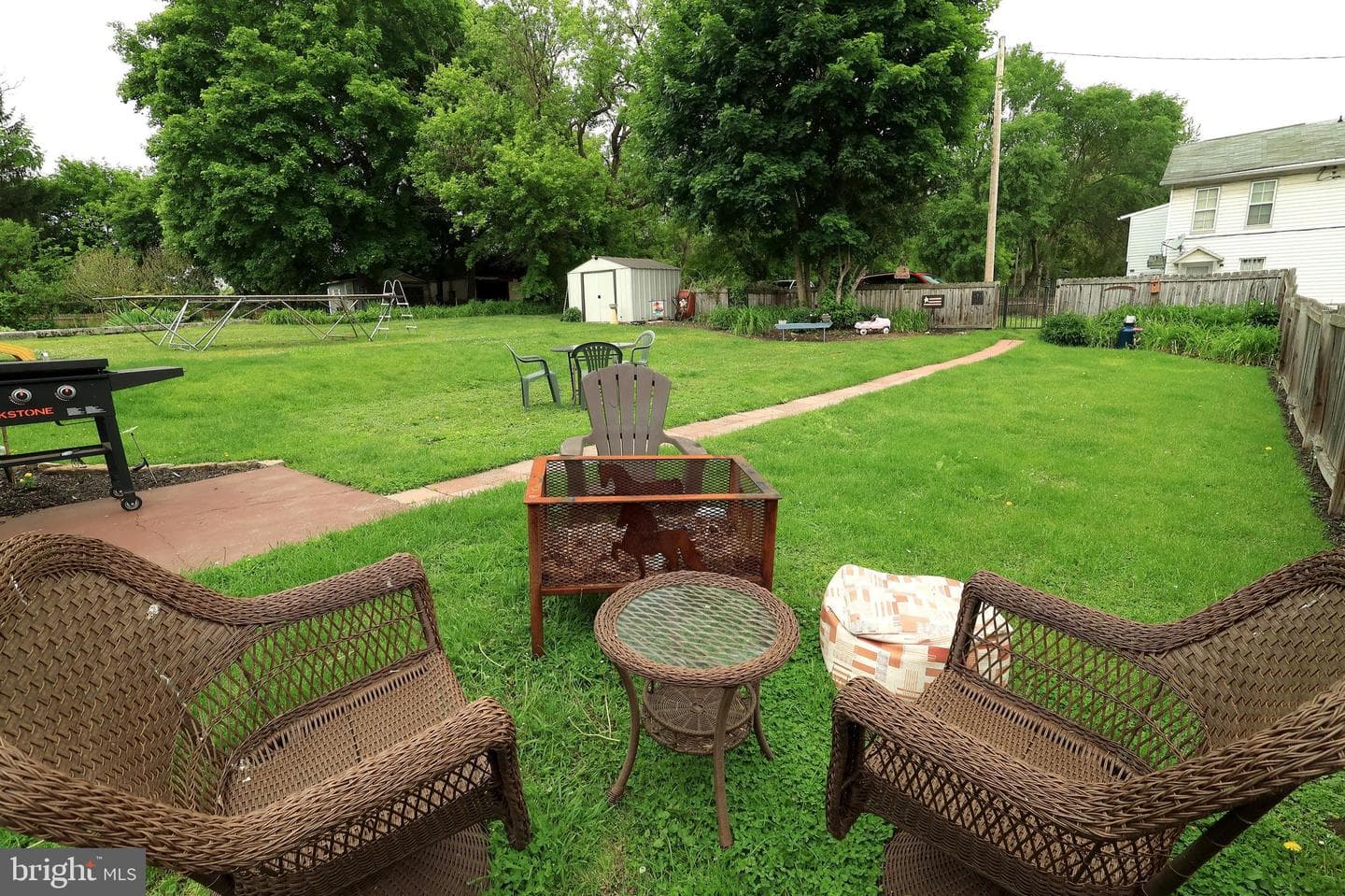 509 Willowbank Street photo 45