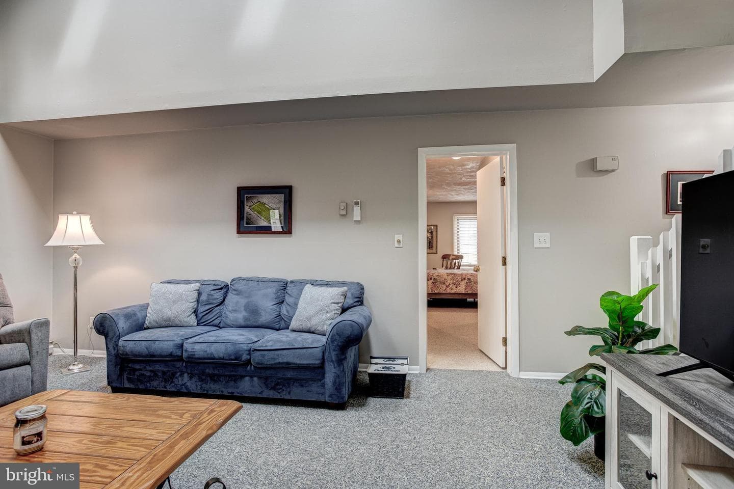 850 W Aaron Drive photo 14