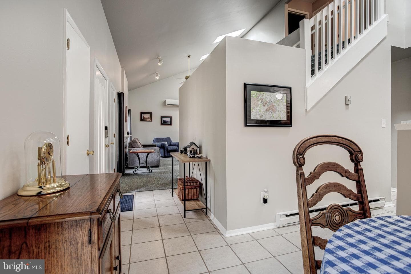 850 W Aaron Drive photo 5