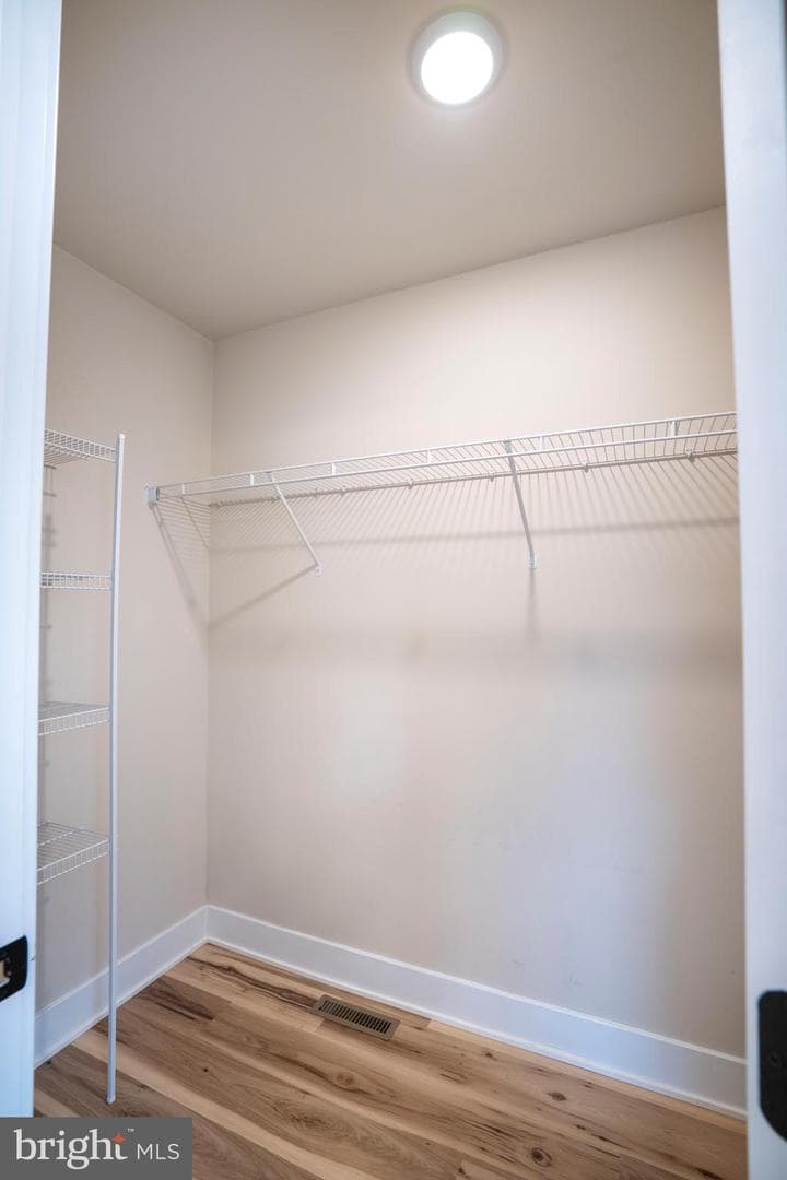 264 Amberleigh Lane photo 23