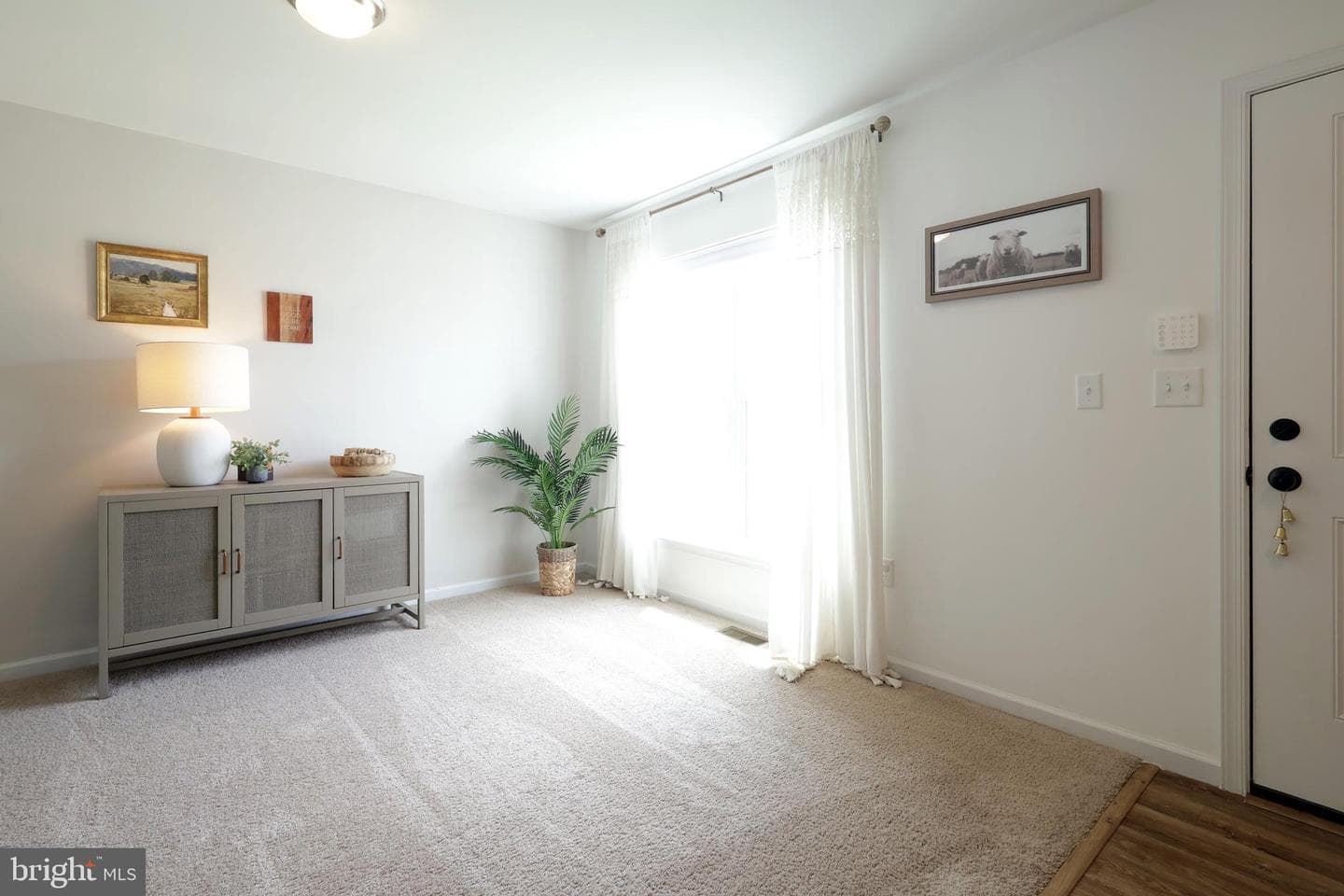341 Old Ivy Drive photo 6