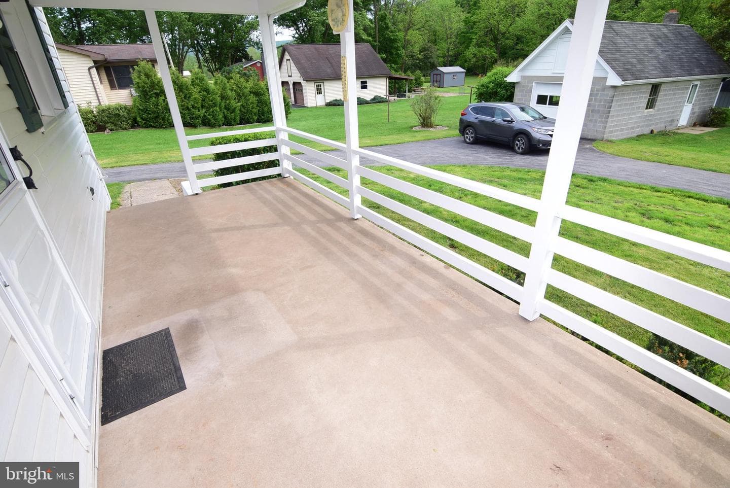 930 Runville Road photo 36