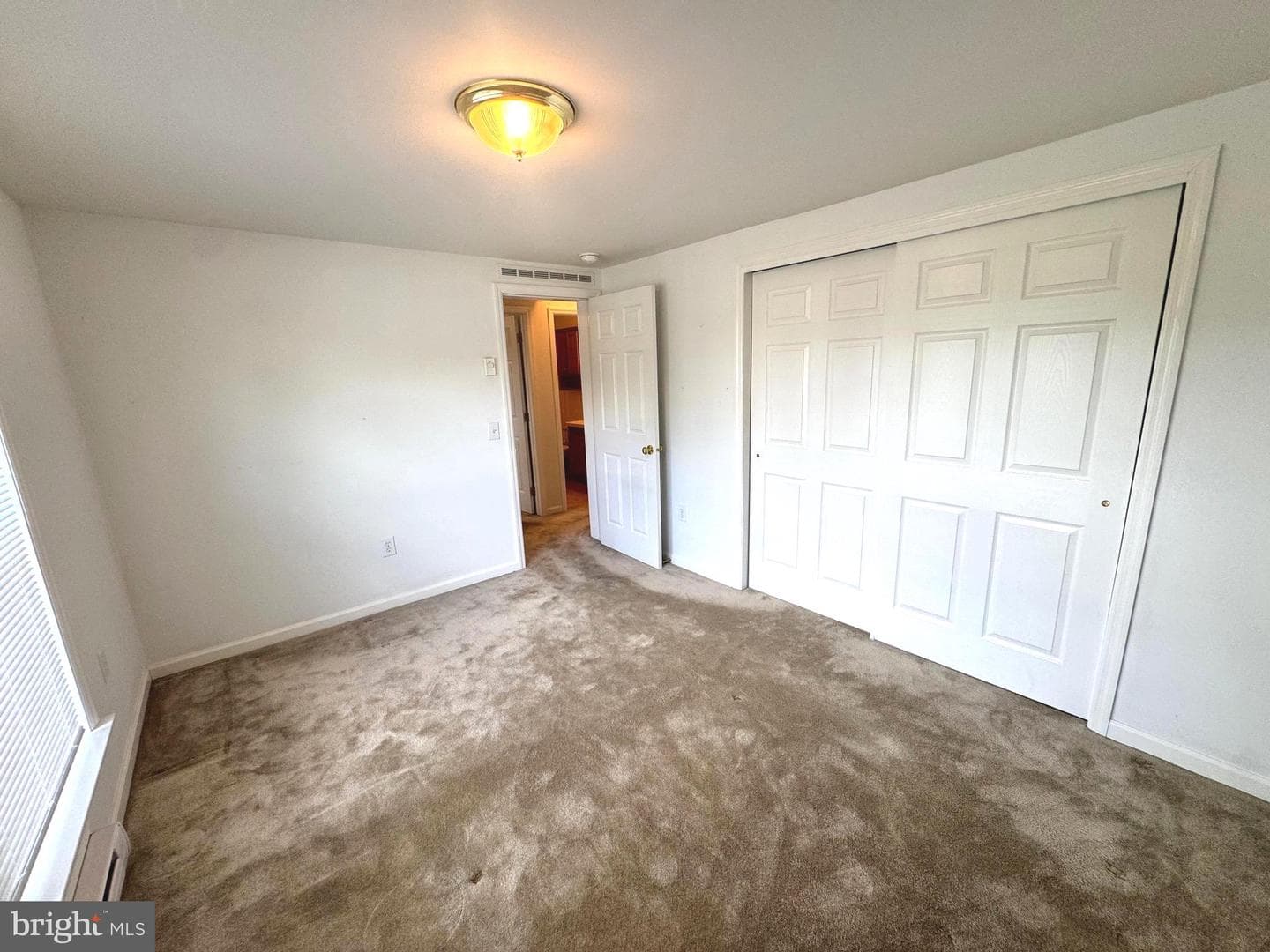 328 Hickory Street photo 39