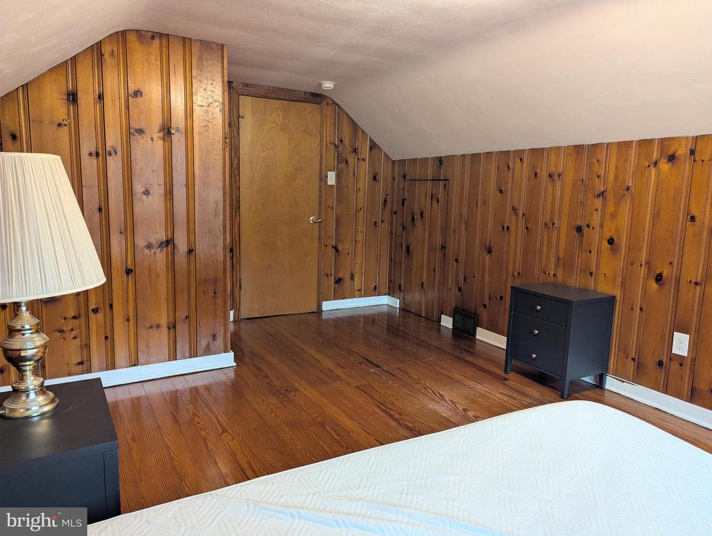 130 Logan Avenue photo 31