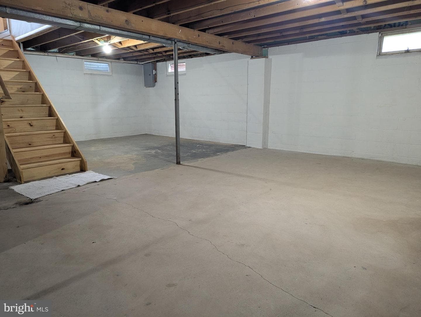 130 Logan Avenue photo 41