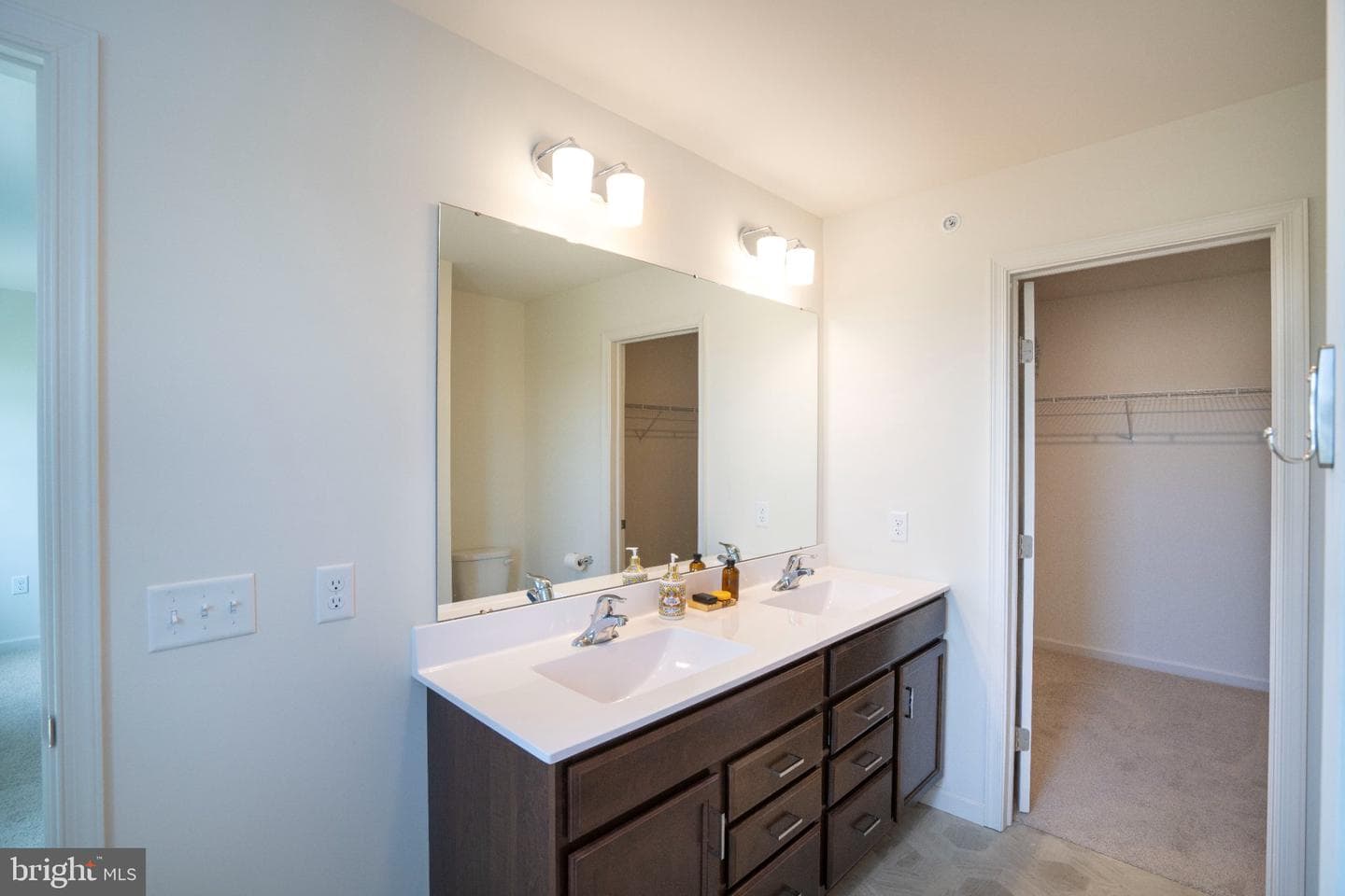 113 Broad Oak Lane photo 23