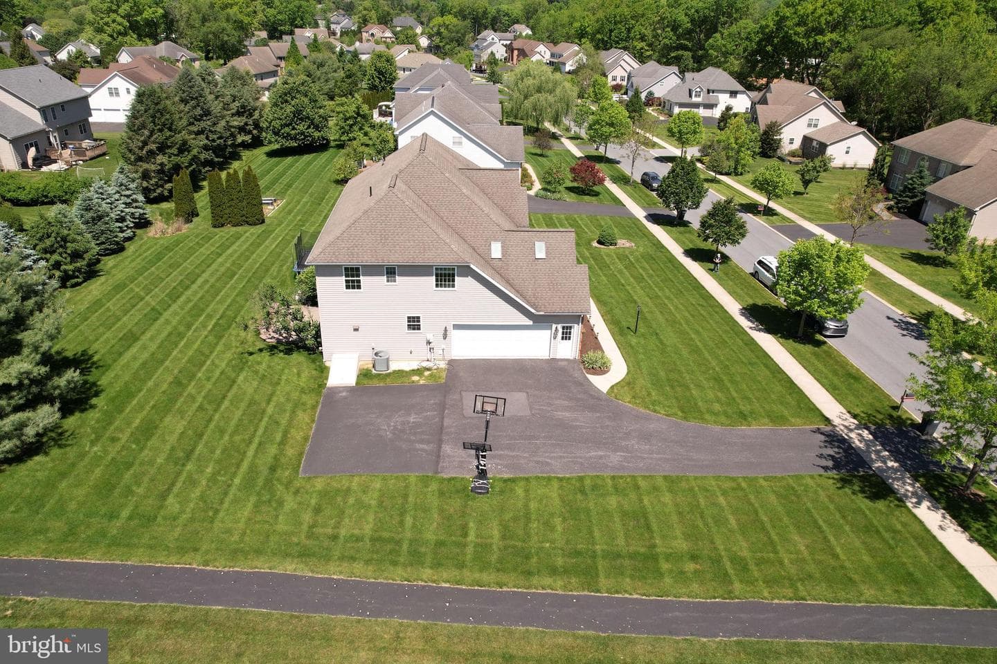 1252 Barnstable Lane photo 73