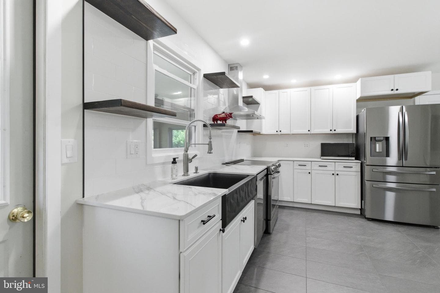 791 Loch Lomond Road photo 4
