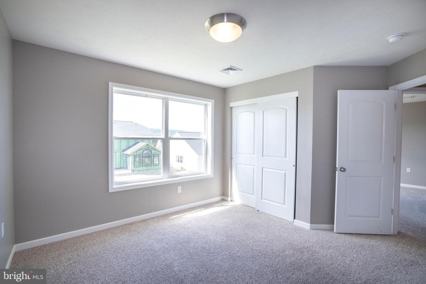 121 Caymus Drive photo 44