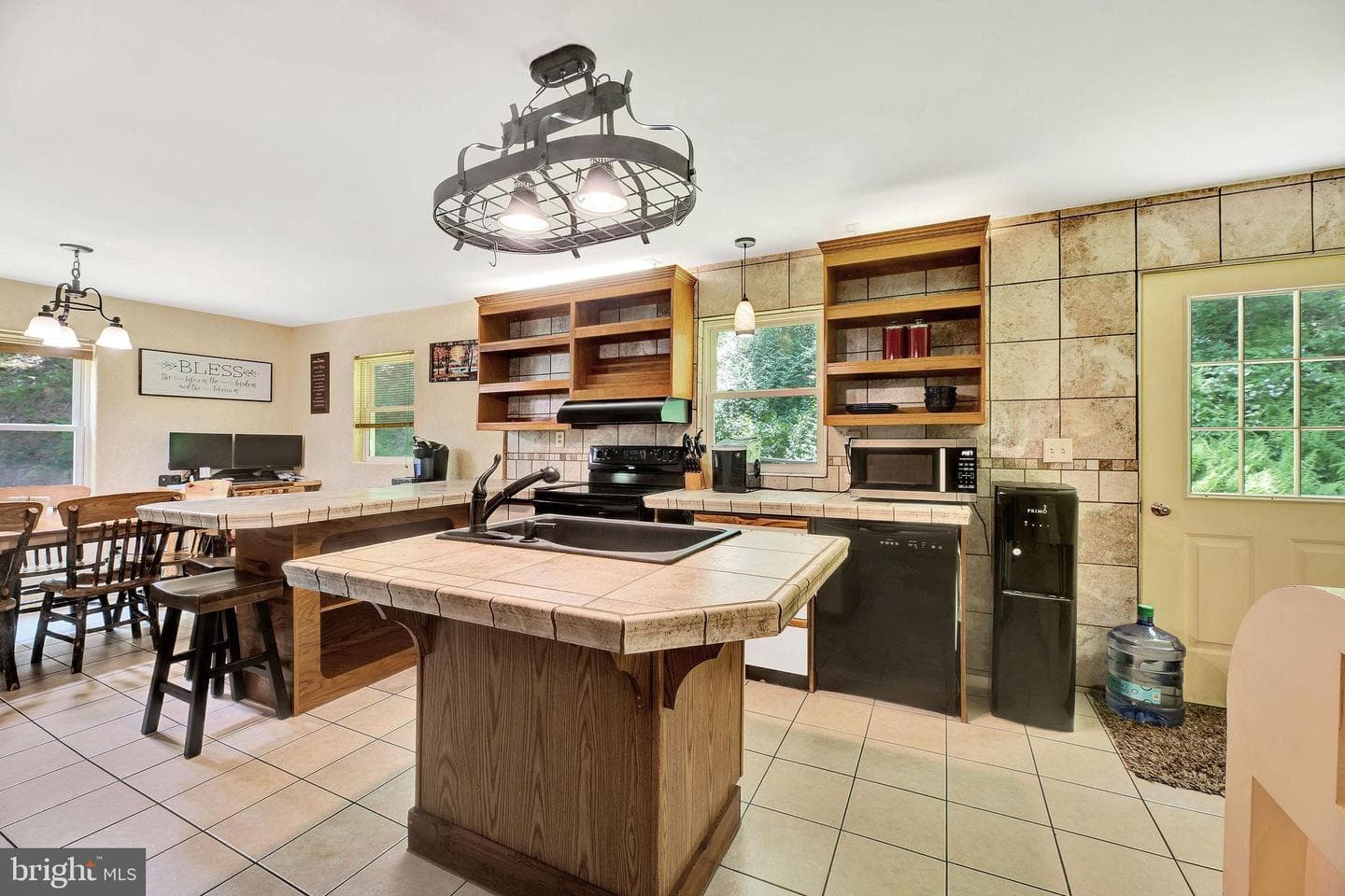 353 Jack Straw Road photo 5