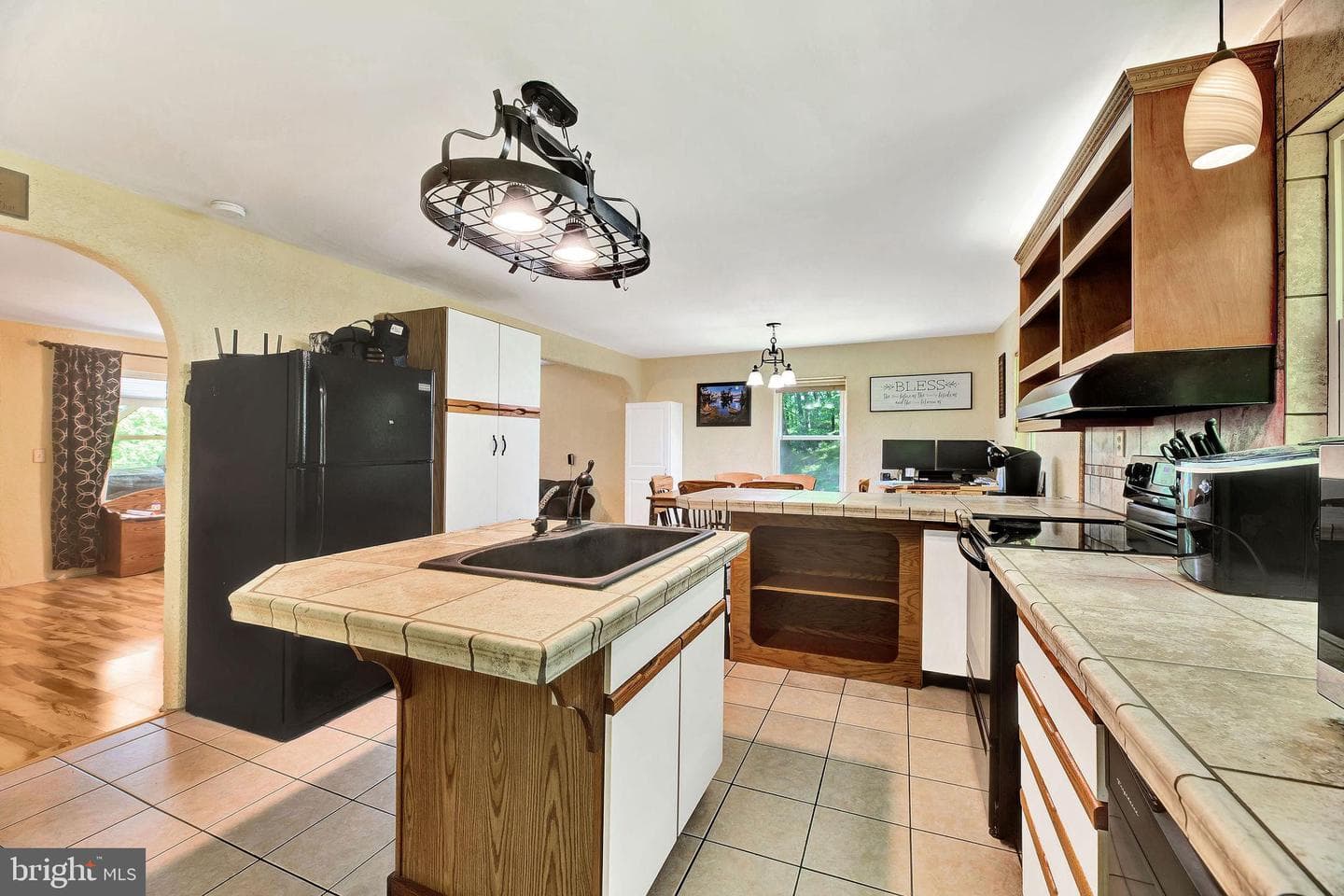 353 Jack Straw Road photo 6