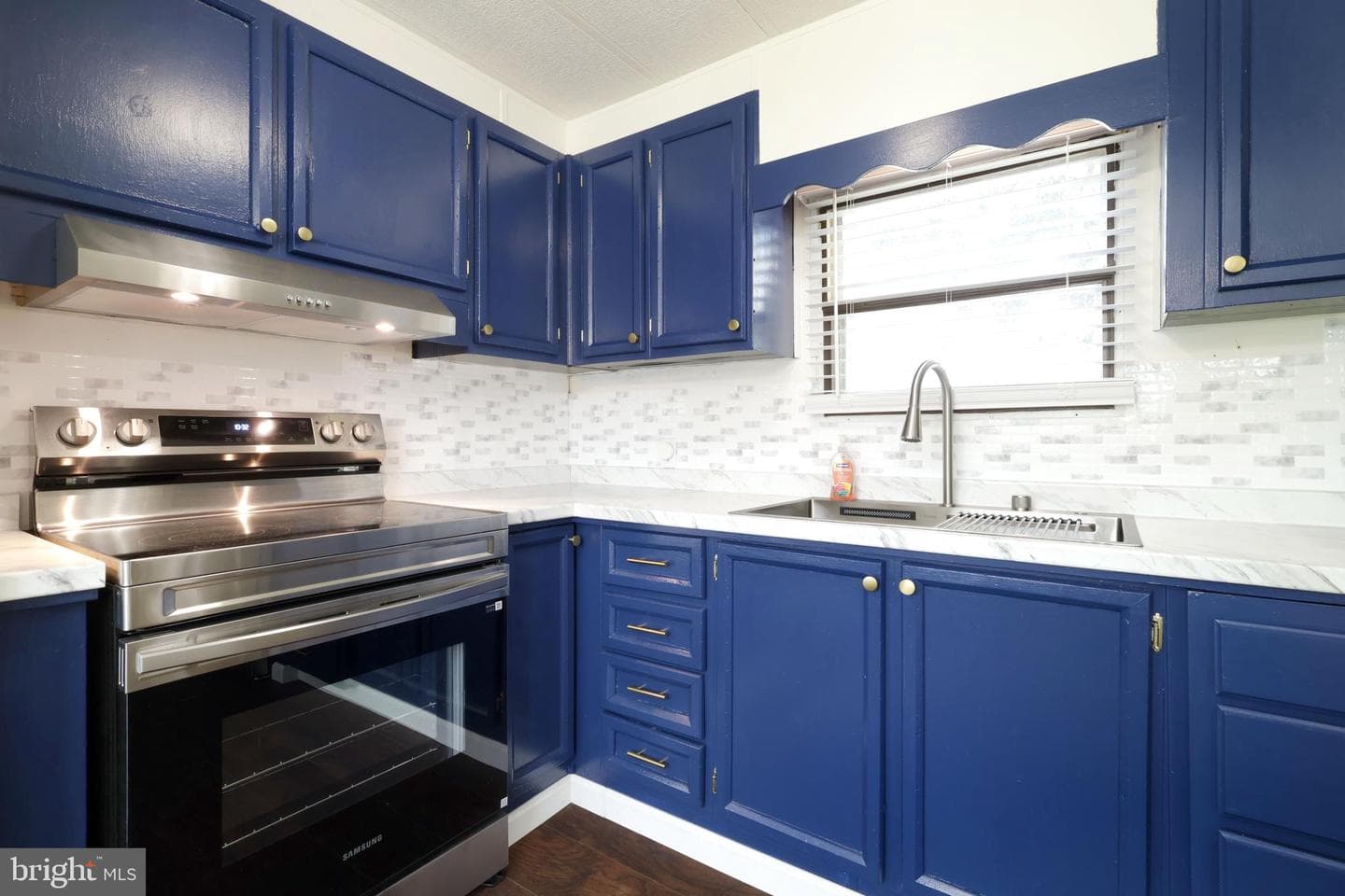 94 Birch Street photo 12