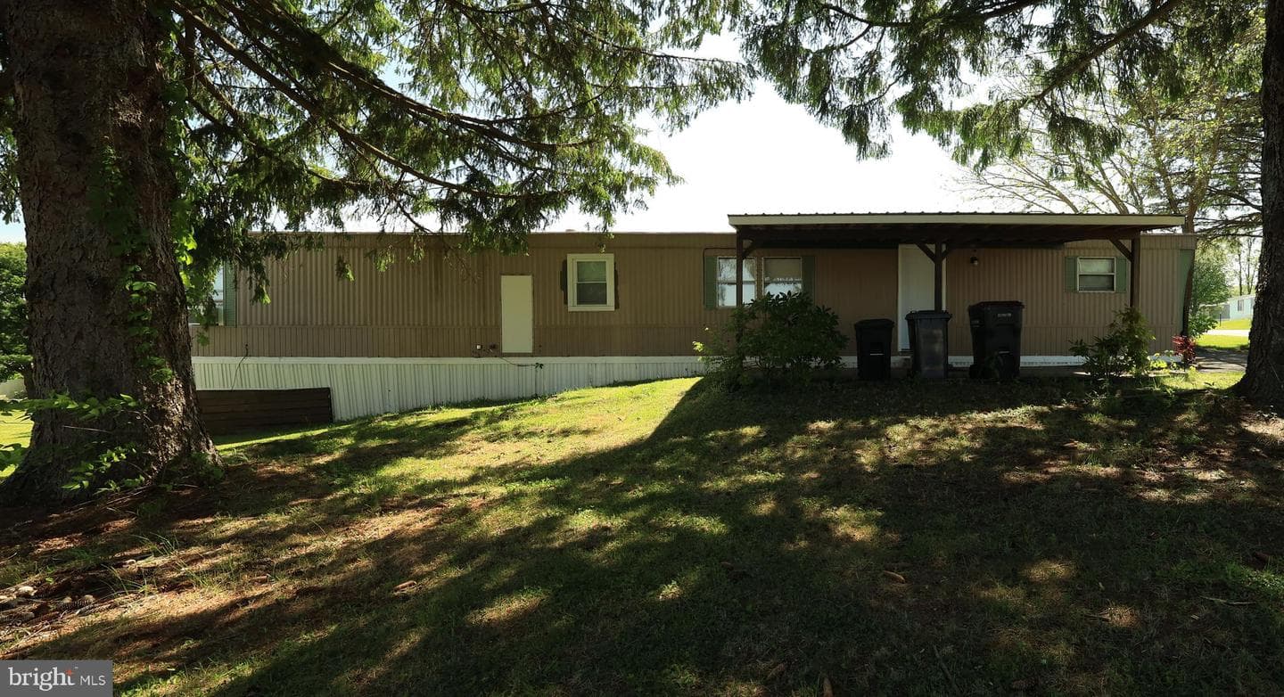 94 Birch Street photo 37