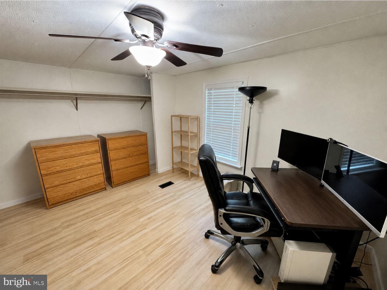 256 Hickory Street photo 43