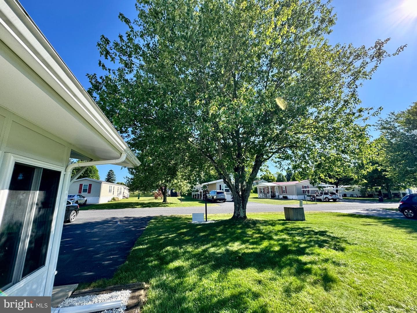 256 Hickory Street photo 49